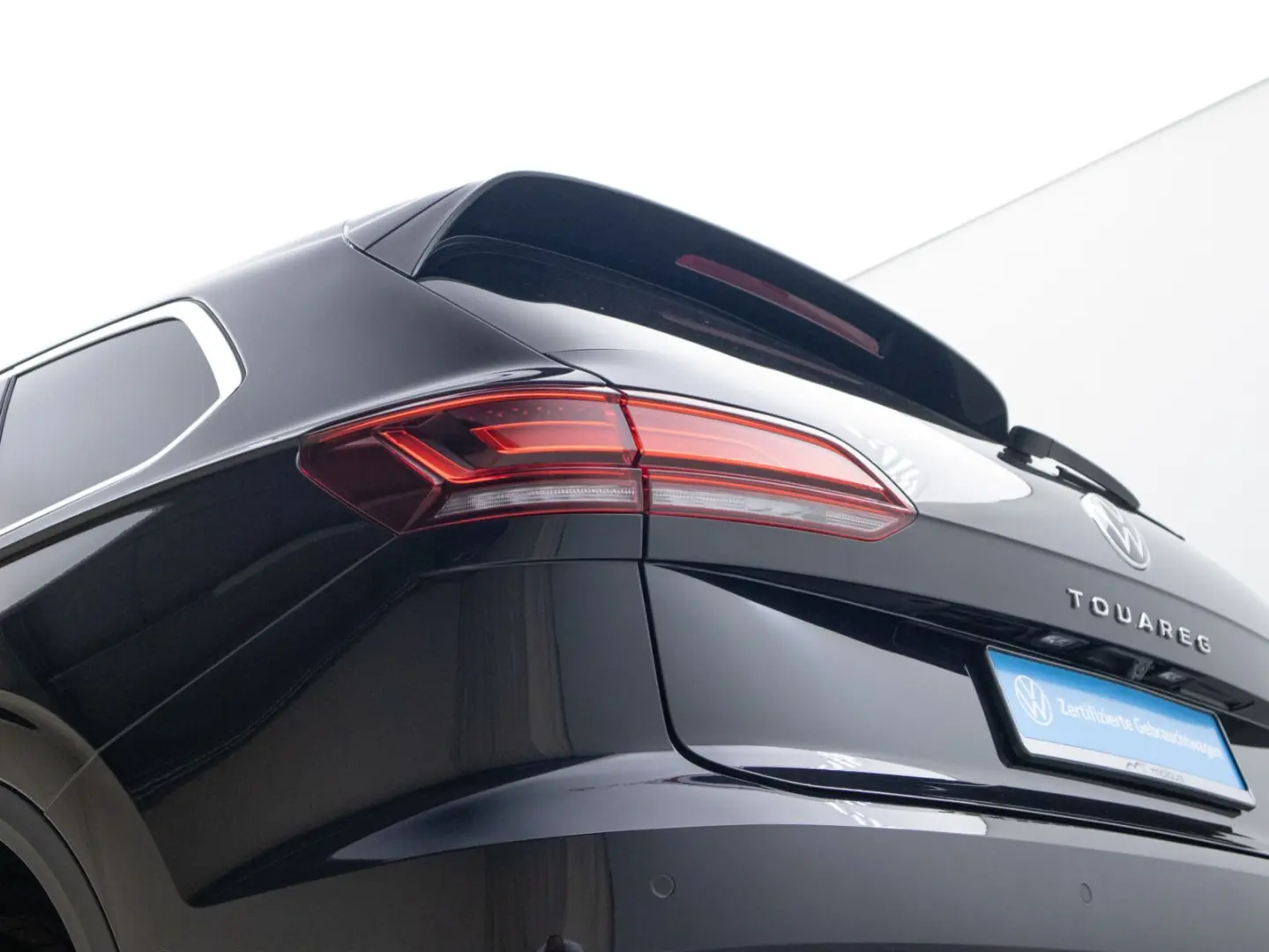 Touareg 3.0 V6 TDI Atmosphere*4M*NAV*PANO*ACC*