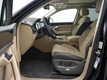 Touareg 3.0 V6 TDI Atmosphere*4M*NAV*PANO*ACC*