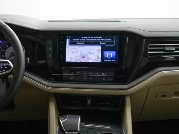 Touareg 3.0 V6 TDI Atmosphere*4M*NAV*PANO*ACC*