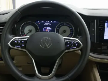 Touareg 3.0 V6 TDI Atmosphere*4M*NAV*PANO*ACC*