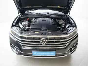 Touareg 3.0 V6 TDI Atmosphere*4M*NAV*PANO*ACC*