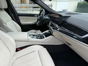 X6 30 d xDrive M Sport*Pano*Luftfed*HUD*Sitbelüf