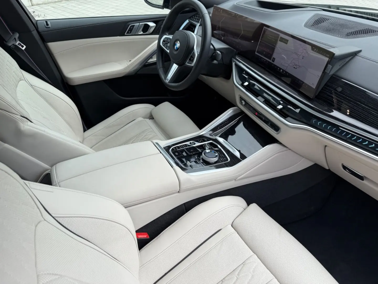 X6 30 d xDrive M Sport*Pano*Luftfed*HUD*Sitbelüf