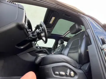 Cayenne-Panor-Led-20Zoll-Keyless-Bose-Sitzbel