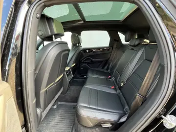 Cayenne-Panor-Led-20Zoll-Keyless-Bose-Sitzbel