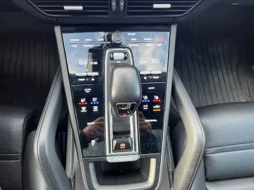 Cayenne-Panor-Led-20Zoll-Keyless-Bose-Sitzbel