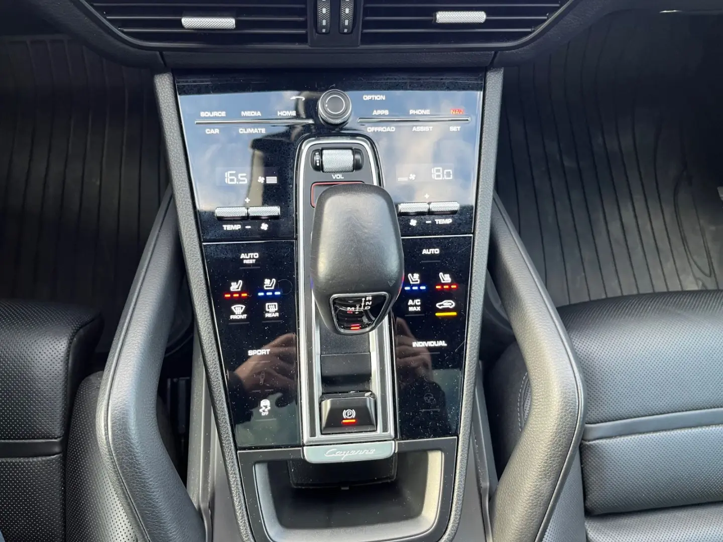 Cayenne-Panor-Led-20Zoll-Keyless-Bose-Sitzbel