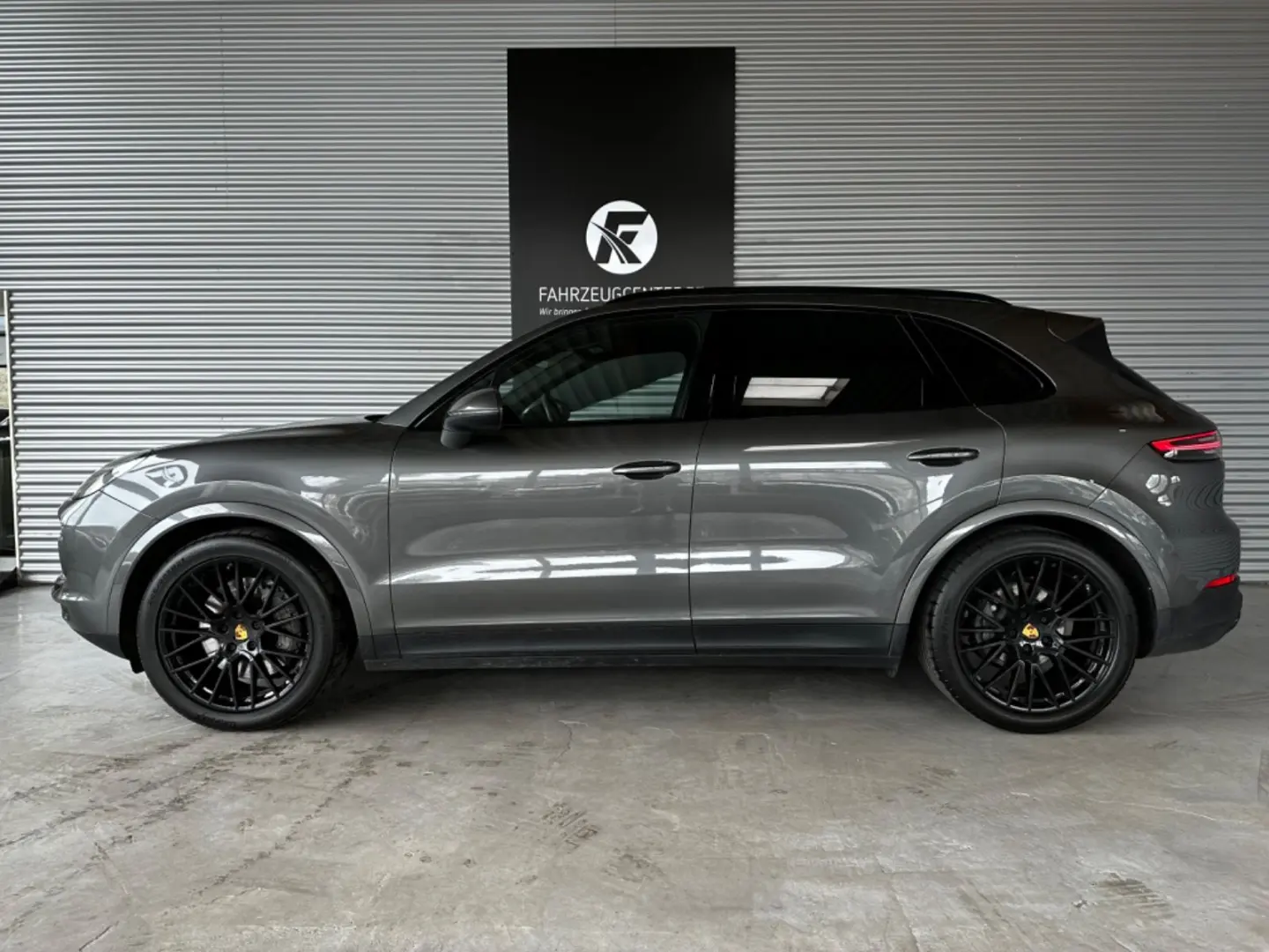 Cayenne S/CHRONO/HUD/APPLE CARPLAY/PDLS+