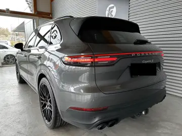 Cayenne S CHRONO HUD APPLE CARPLAY PDLS