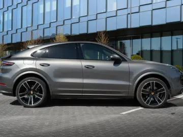 Cayenne Coupe/Sport Chrono/360/Bose/PDLS+/