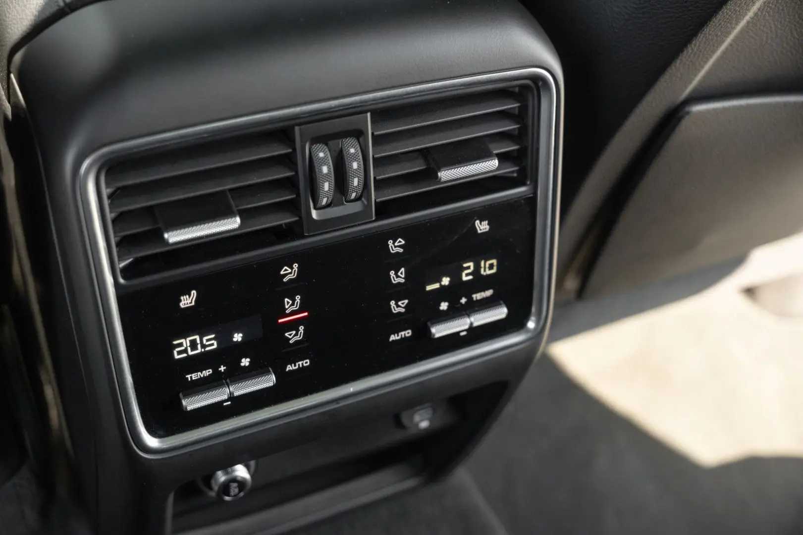 Cayenne Coupe/Sport Chrono/360/Bose/PDLS+/