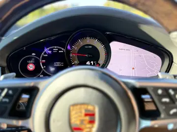 Cayenne V6 3.0L/CARPLAY/HUD/BOSE/ACC/MATRIX-LED