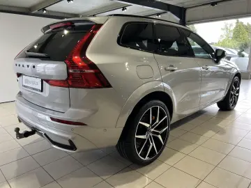 XC60 T8 Polestar Engineered Recharge AWD B&W AHK