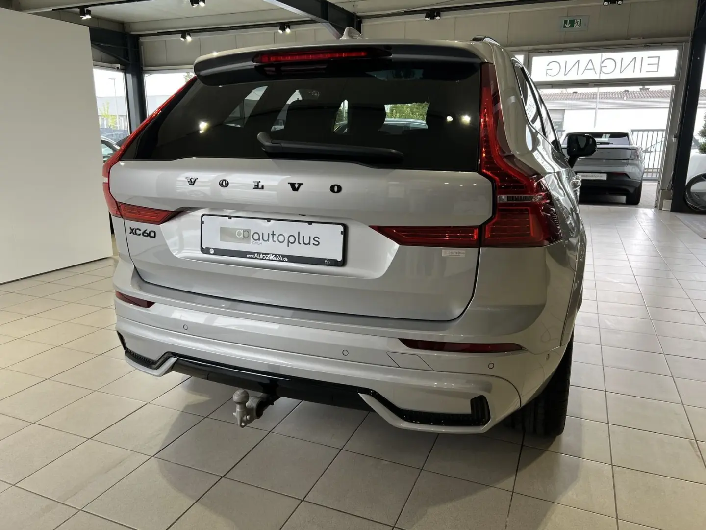 XC60 T8 Polestar Engineered Recharge AWD B&W AHK