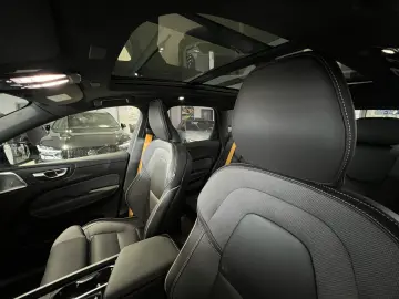 XC60 T8 Polestar Engineered Recharge AWD B&W AHK