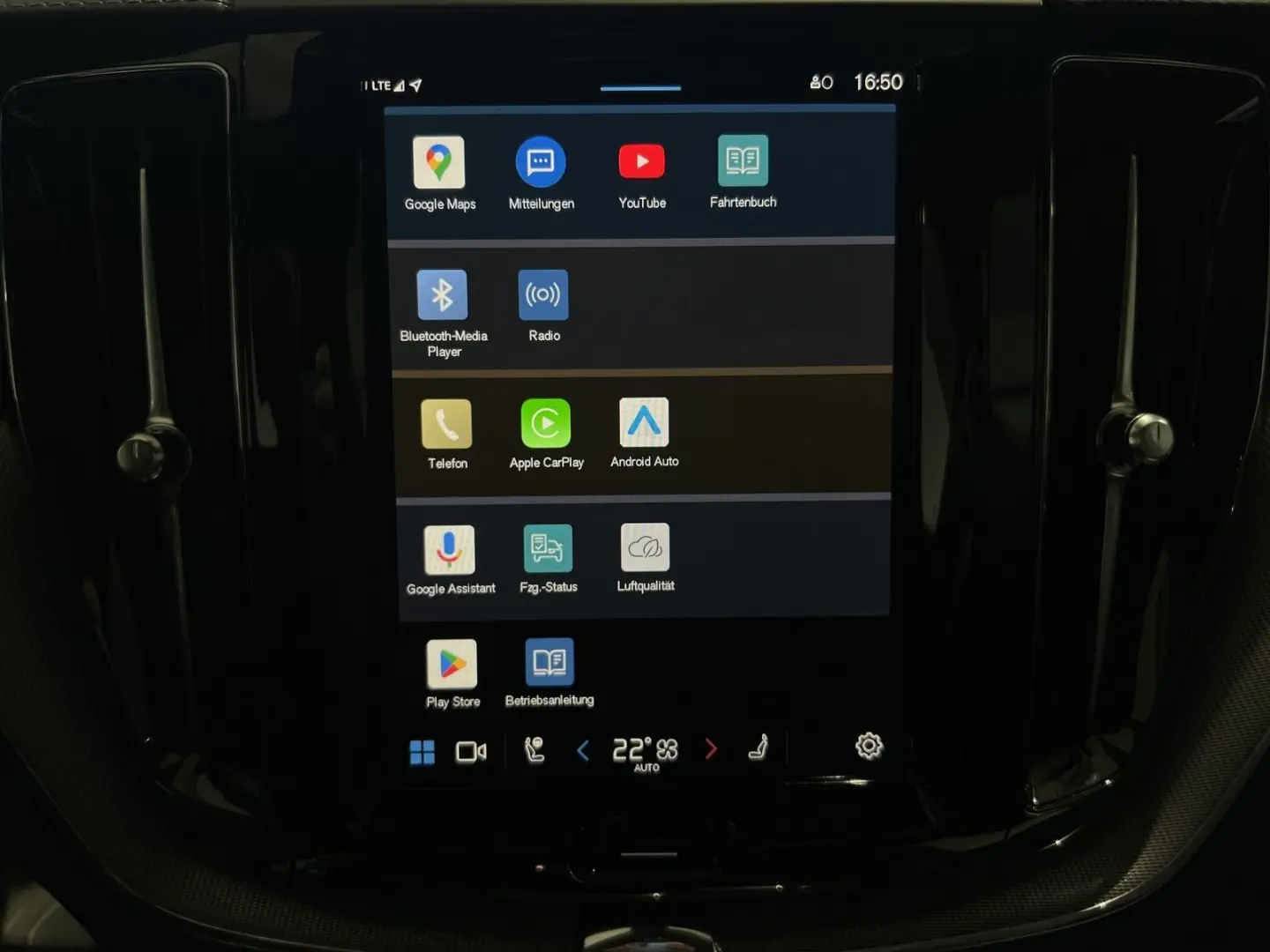 XC60 T8 Polestar Engineered Recharge AWD B&W AHK