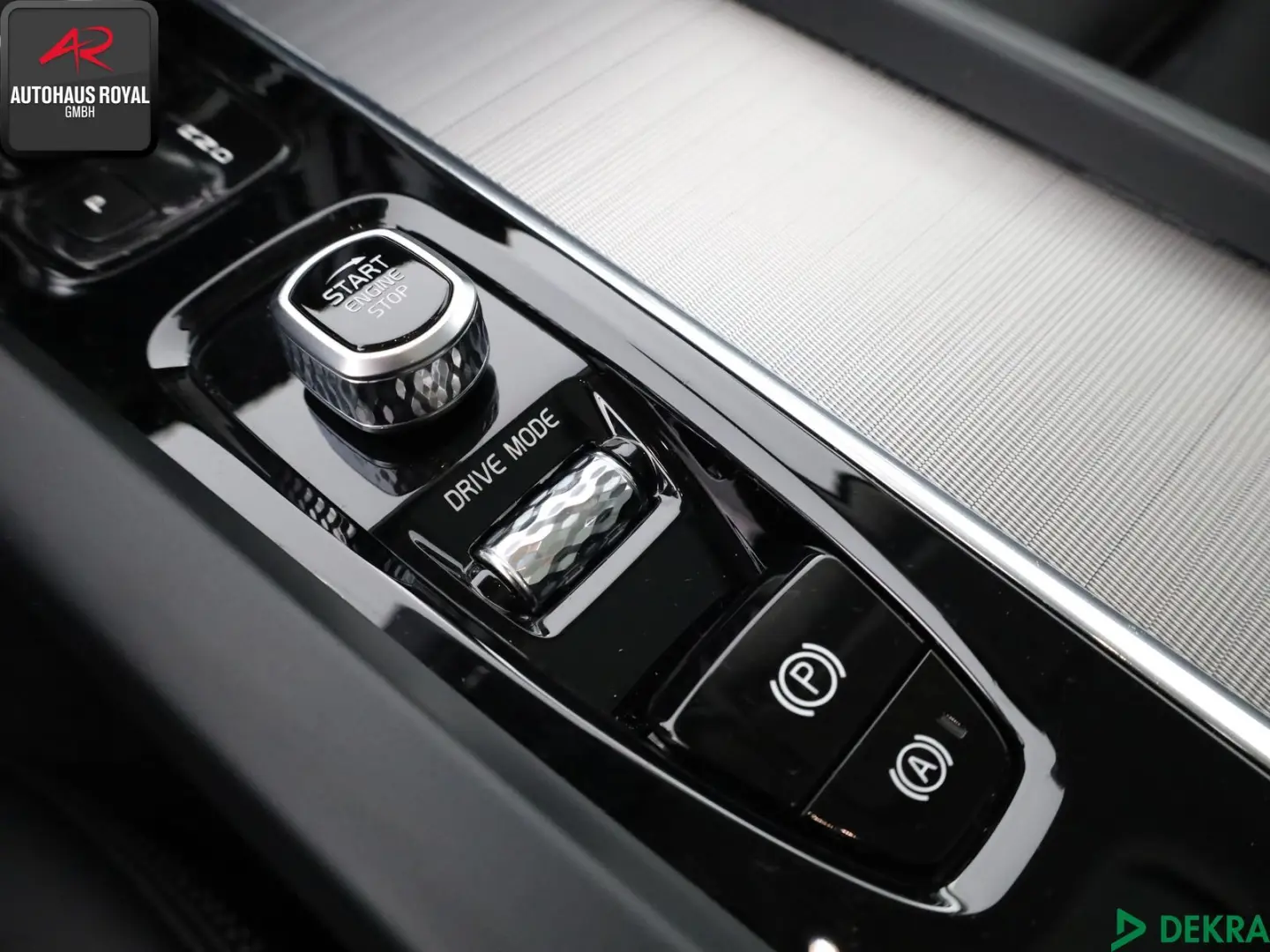 XC 60 T8 AWD RECHARGE INSCRIPTION MASSAGE,HEADUP