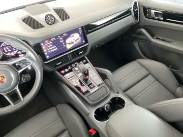 Cayenne 3.0 E-Hybrid Platinum Edition PANO+BOSE+