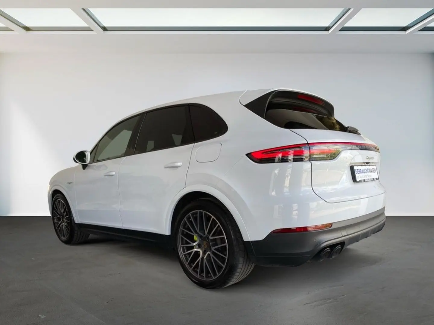 Cayenne 3.0 E-Hybrid Platinum Edition PANO+BOSE+