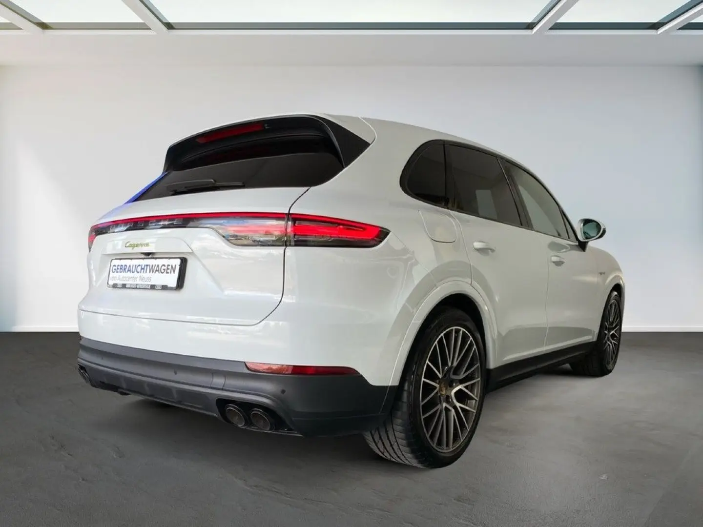 Cayenne 3.0 E-Hybrid Platinum Edition PANO+BOSE+