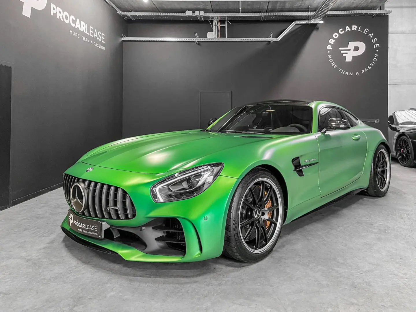 AMG GT R PERFECT CONDITION /NO FAP 1 HAND / KERA