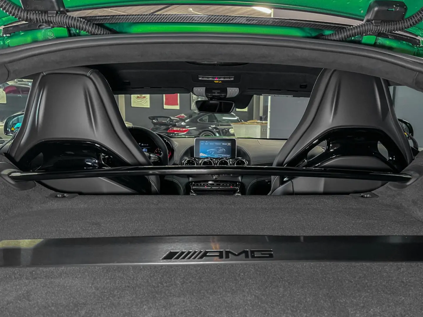 AMG GT R PERFECT CONDITION /NO FAP 1 HAND / KERA