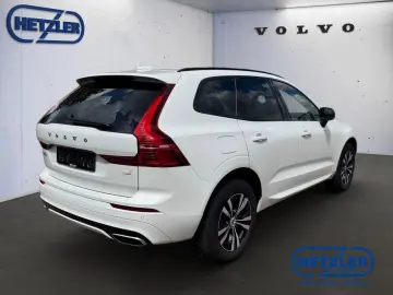 XC60 R Design Expression Recharge Plug-In Hybrid