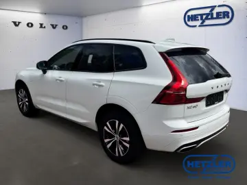XC60 R Design Expression Recharge Plug-In Hybrid