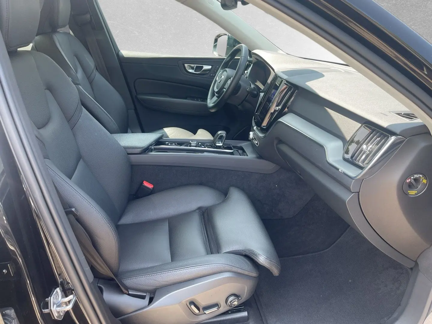 XC60 T6 AWD Recharge+360° Kam.+Voll LED