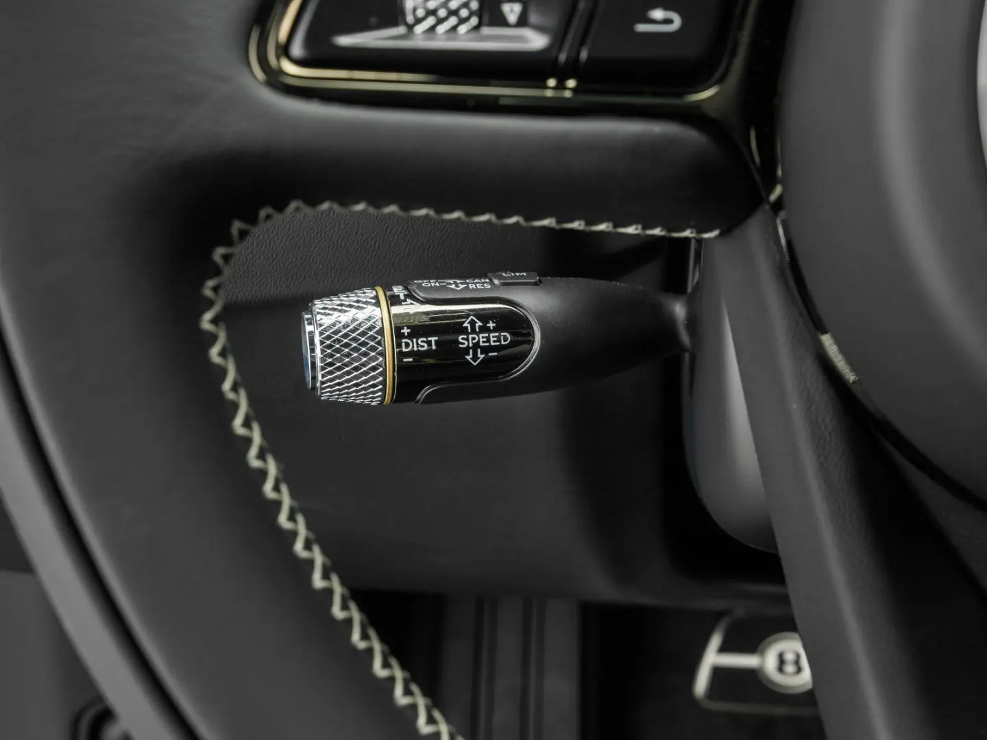 Continental GT Speed V8 Hybrid