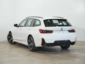 330e iPerformance Touring ///M-Sport PRO PanoSD