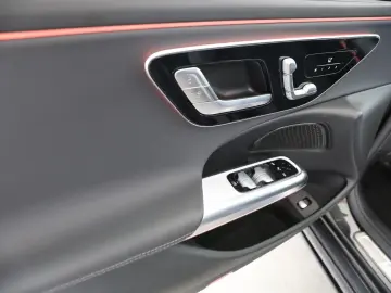 E 200 AMG ADV PLUS+NIGHT+PANO+360°+KEYLESS+WIDE+