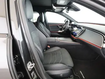 E 200 AMG ADV PLUS+NIGHT+PANO+360°+KEYLESS+WIDE+