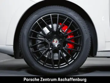 Cayenne GTS Coupé Luftfederung BOSE