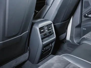 Cayenne GTS Coupé Luftfederung BOSE