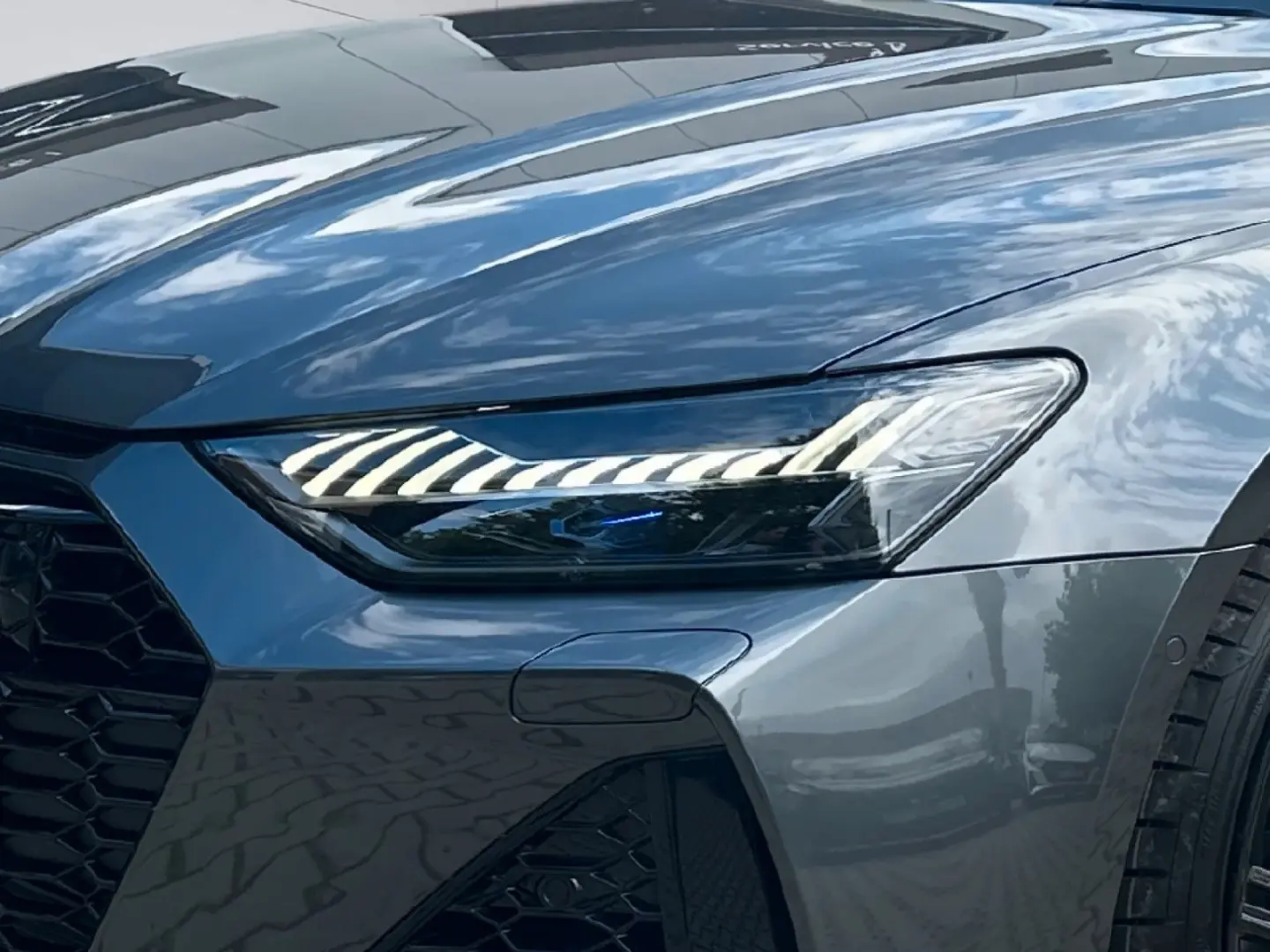RS7 4.0 TFSI quattro 22