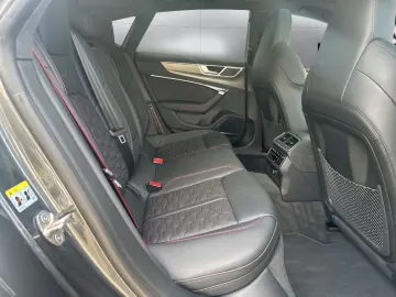 RS7 4.0 TFSI quattro 22