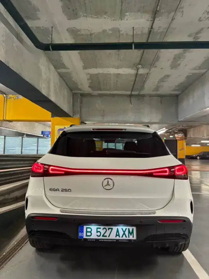 Mercedes-Benz 250