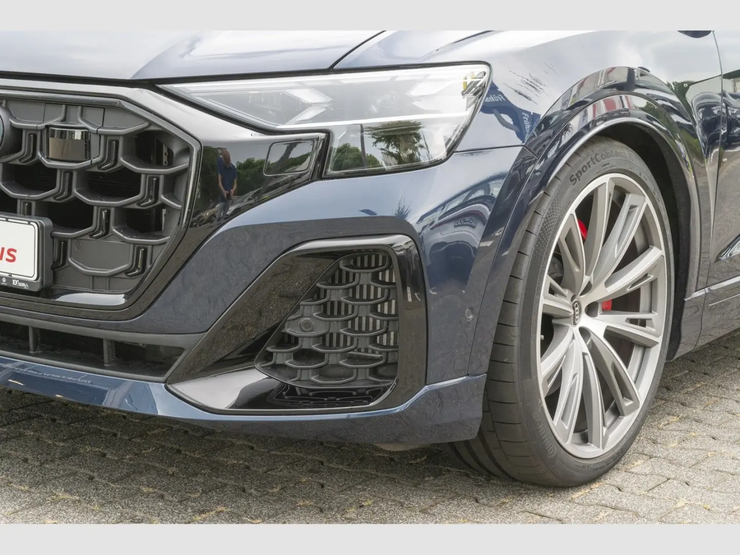 SQ8 Facelift/Black+/Laser/Pano/STHZ/156UPE/23Zol