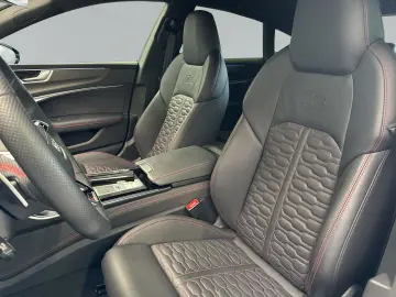 RS7 Sportback qu tiptro 360°+Keramik+Pano+Sthz