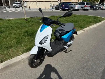 Piaggio One