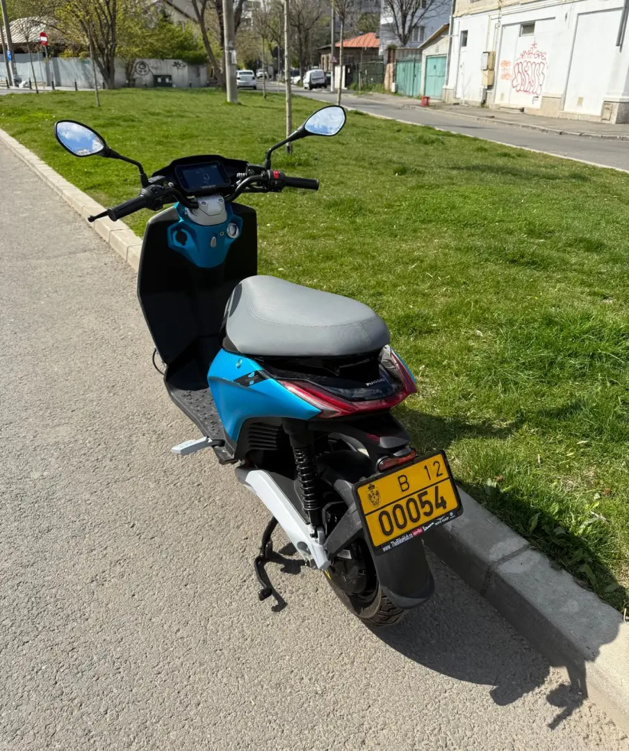 Piaggio One