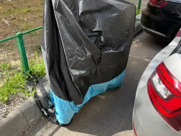 Piaggio One