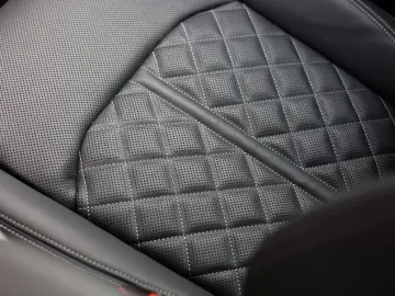 Q8 60 TFSIe quattro *Pano*AHK*Matrix*HUD*