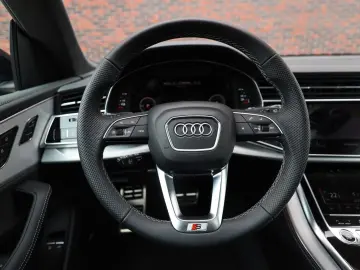 Q8 60 TFSIe quattro *Pano*AHK*Matrix*HUD*
