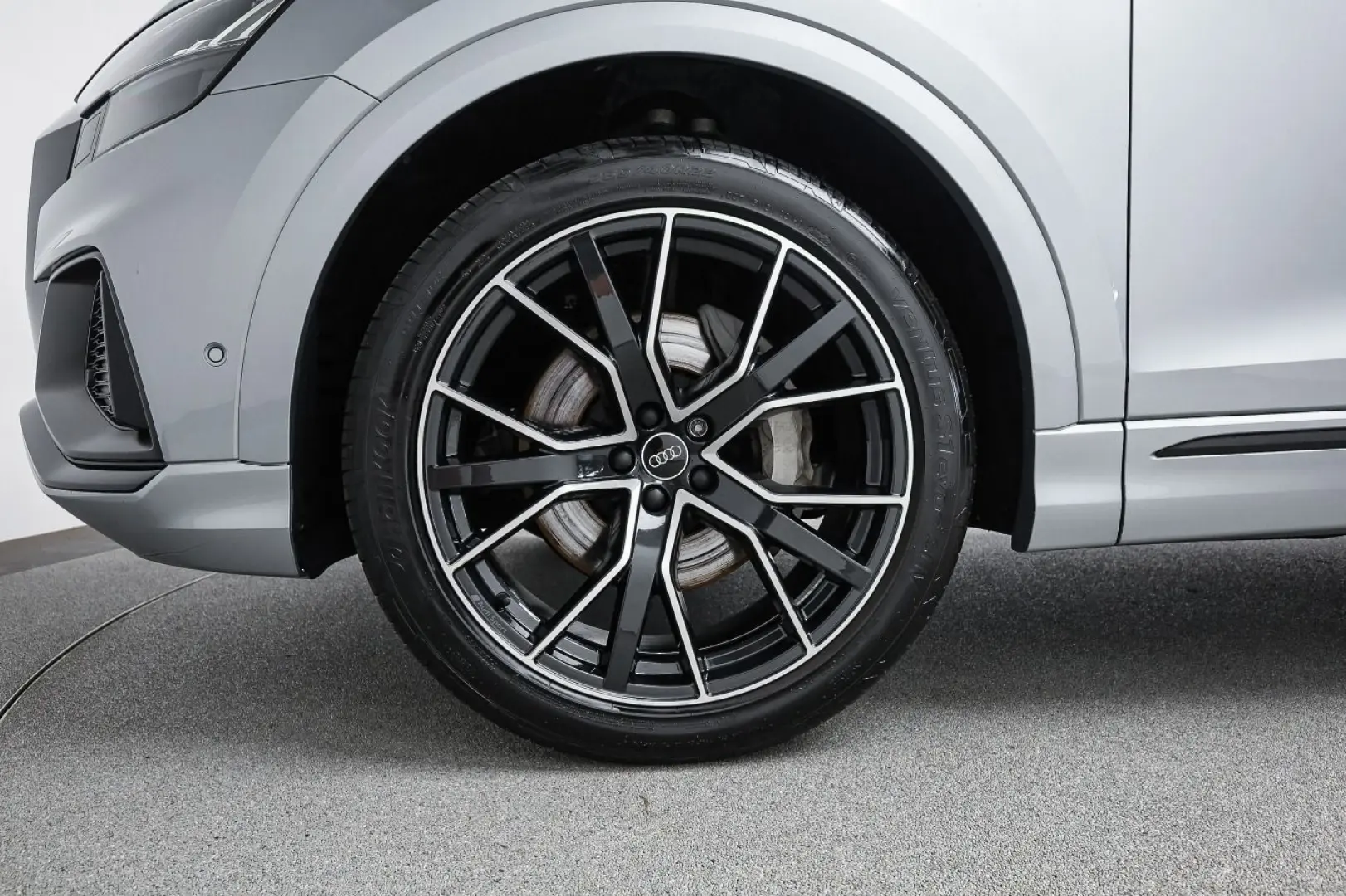 Q8 45 TDI qu. 3 x S line*Air*Assist*Matrix*B&O