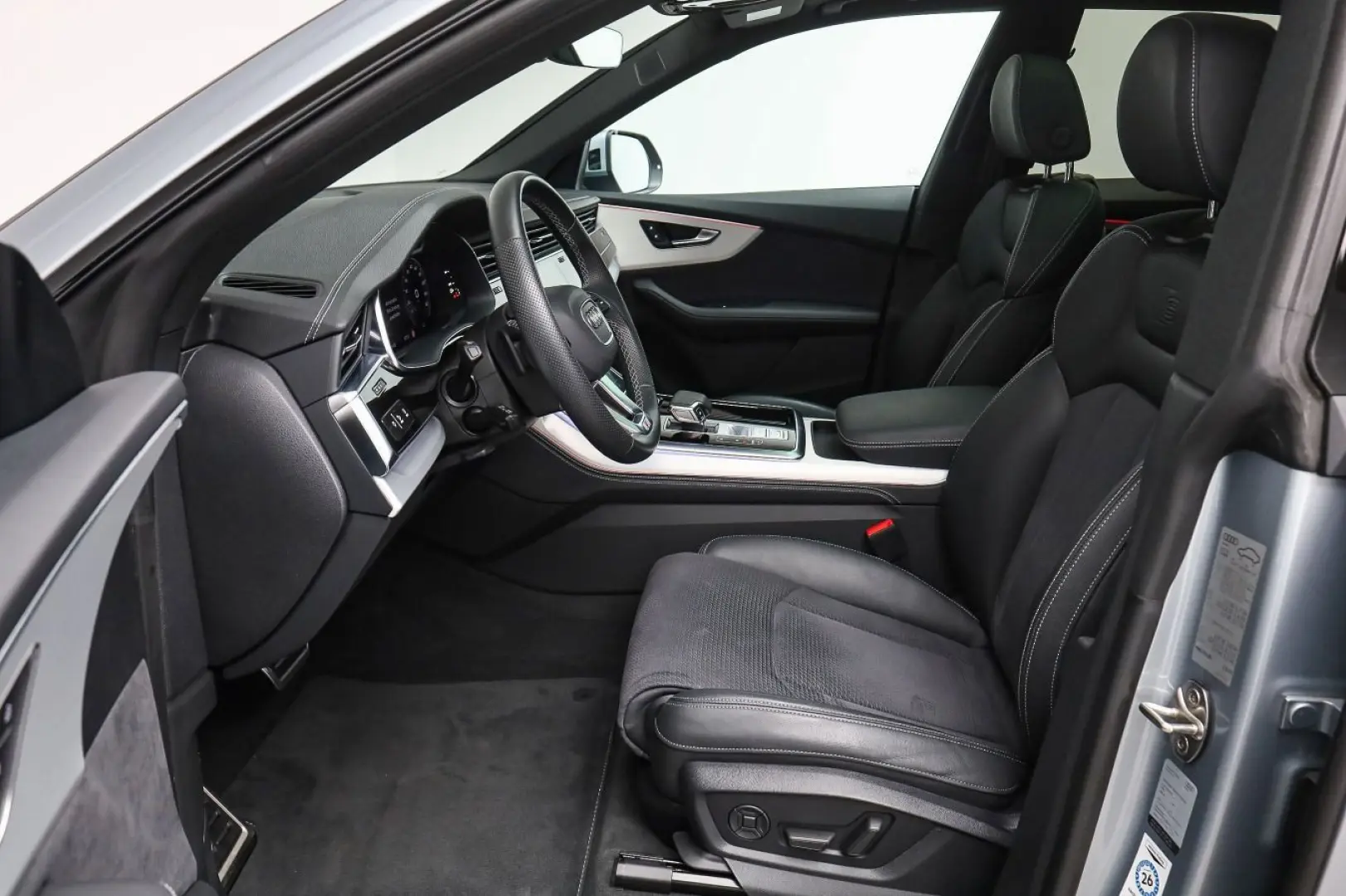 Q8 45 TDI qu. 3 x S line*Air*Assist*Matrix*B&O