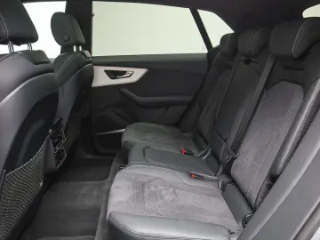 Q8 45 TDI qu. 3 x S line*Air*Assist*Matrix*B&O