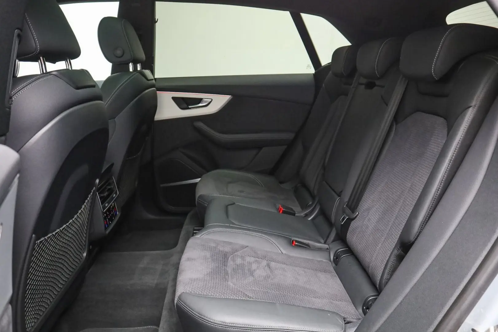Q8 45 TDI qu. 3 x S line*Air*Assist*Matrix*B&O