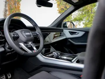 Q8 55 TFSI e quattro